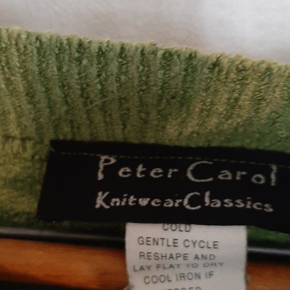 sweater - Picture 2 of 3